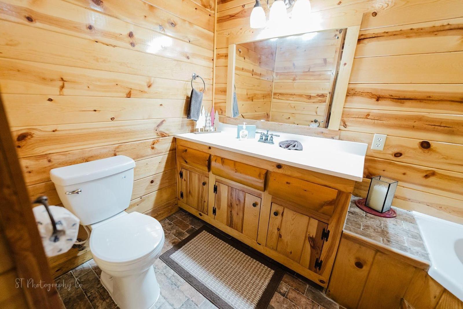 Little Sugar Camp Villa Sevierville Exterior photo