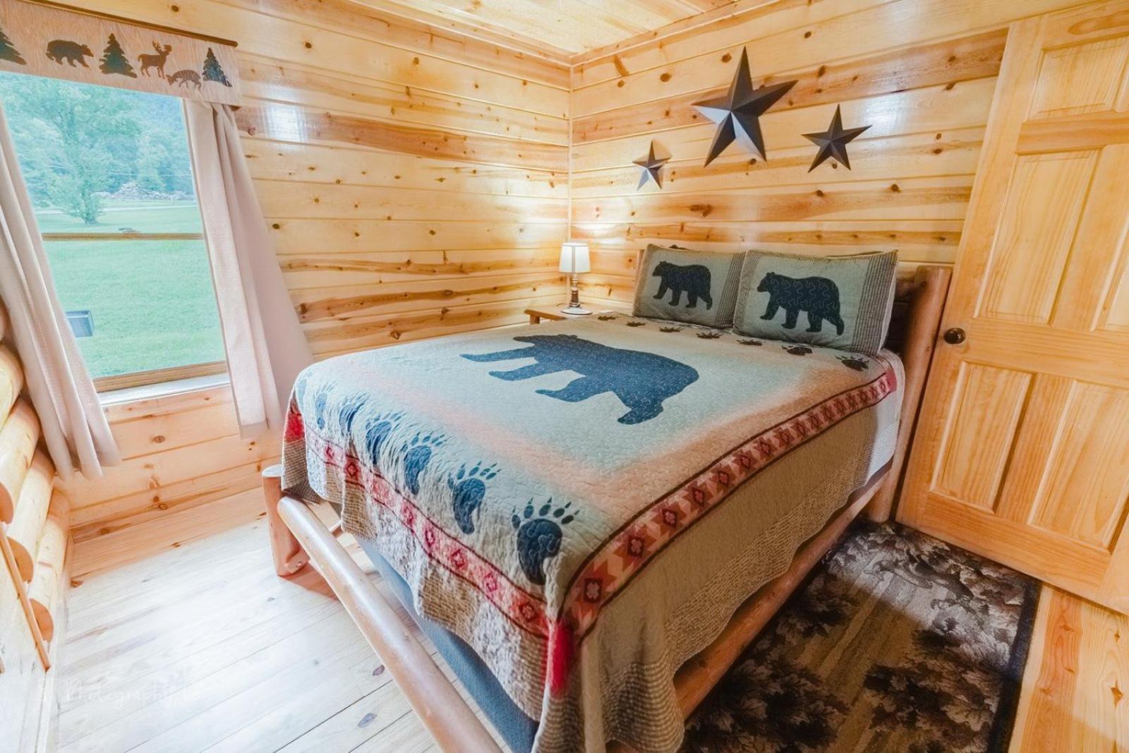 Little Sugar Camp Villa Sevierville Exterior photo