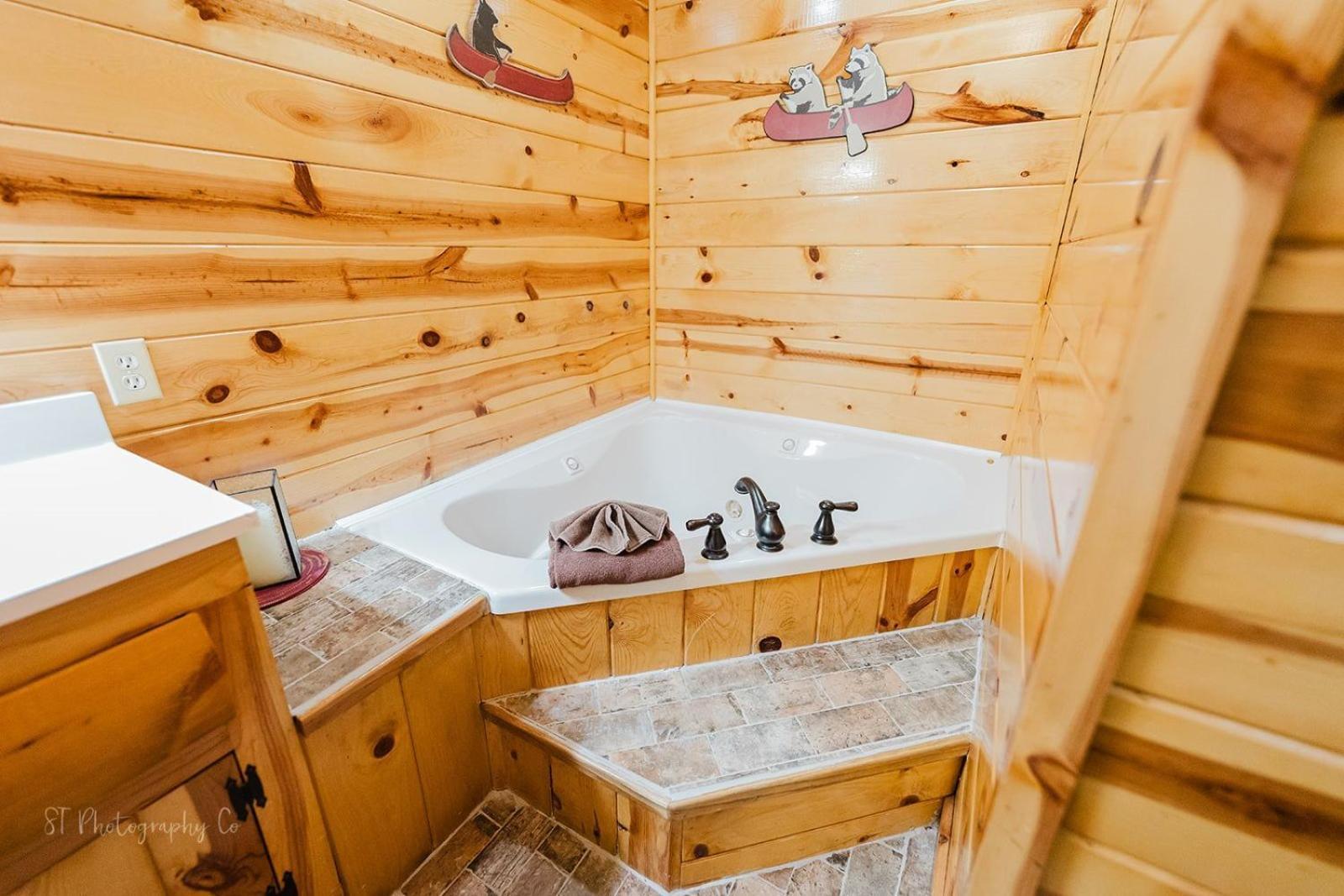 Little Sugar Camp Villa Sevierville Exterior photo